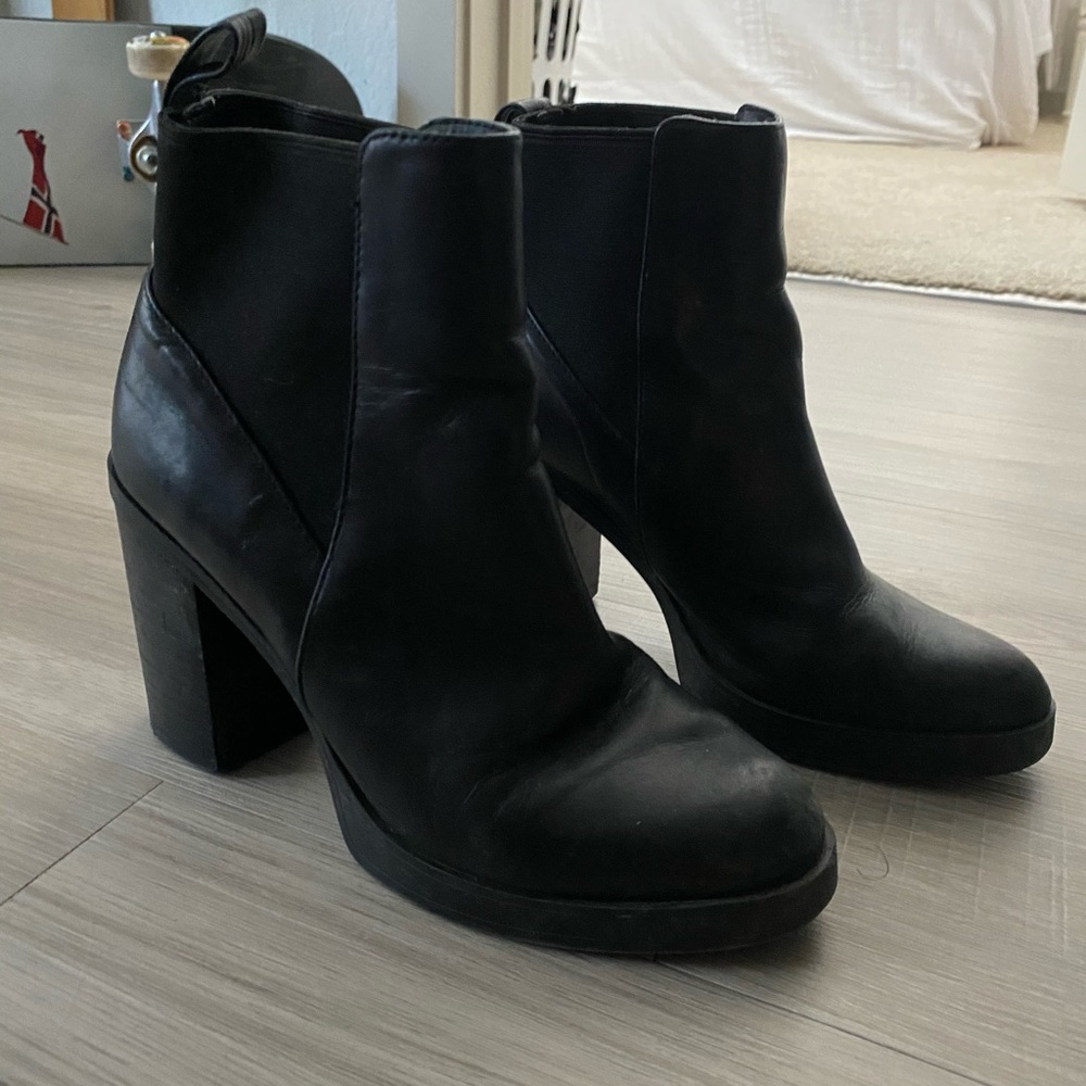 Steve Madden Block Heel Bootie